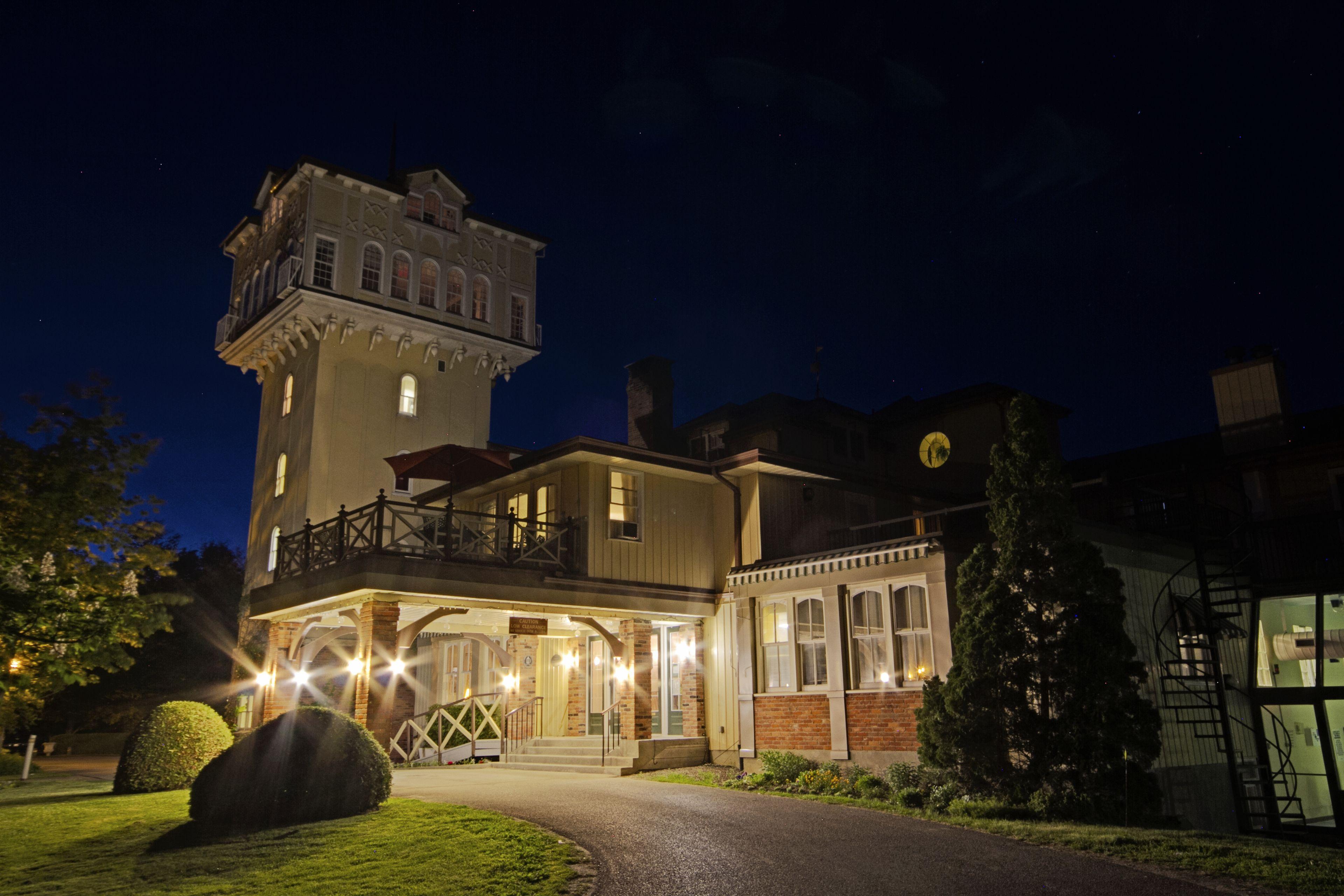 HOTEL BRIARS RESORT & SPA | ⋆⋆⋆⋆ | GEORGINA, CANADA | SEASON DEALS FROM ...
